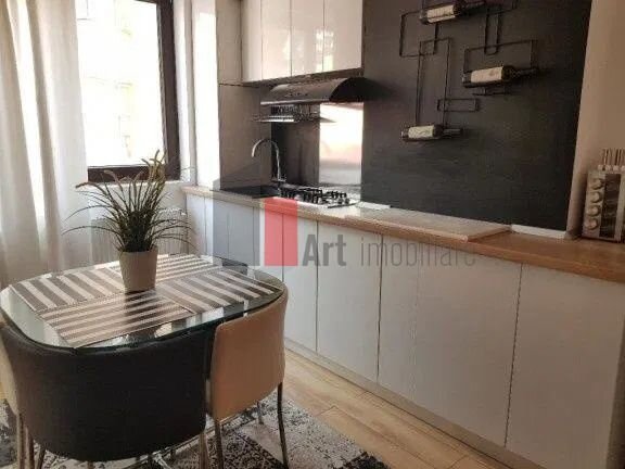 Unirii, Alba Iulia, inchiriere 2 camere.